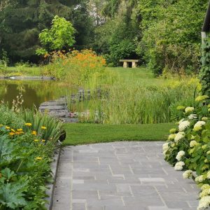 Entrée privative, le jardin du petit gonio